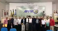 Prefeitos aprovam criação do Diário Oficial dos Municípios em assembleia